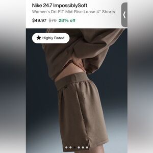 NWT Women’s Nike 24.7 ImpossiblySoft Mid-Rise Shorts with Pockets